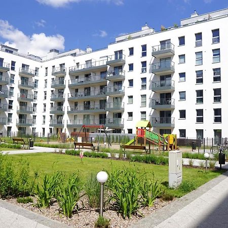 Red Wall Apartment In The Old Town Гданськ Екстер'єр фото